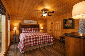 5 bedrooms, iron/ironing board, WiFi