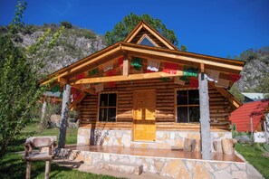 Exterior - Beautiful mountain cabin (san isidro)