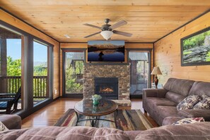 Smart TV, fireplace