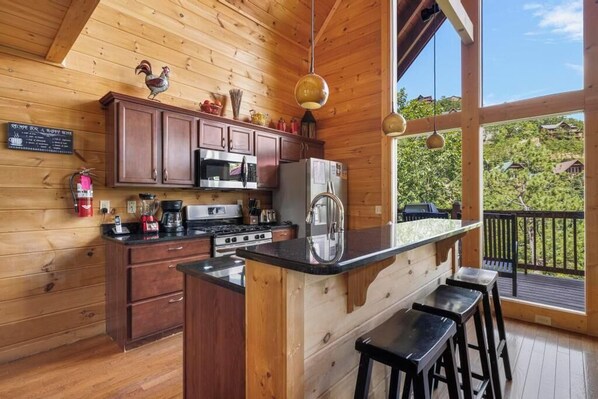 Fridge, oven, dishwasher, coffee/tea maker - Luxury Cabin w/ All-Inclusive Resort Amenities (Pigeon Forge)