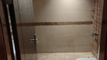 Studio | Bathroom | Free toiletries, slippers, towels, soap