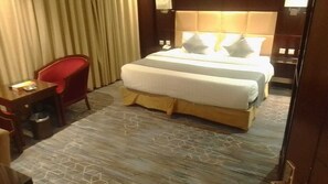 Blendingsgardiner, strykejern/-brett og wi-fi (inkludert)