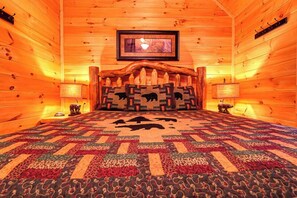 1 bedroom, iron/ironing board, Internet, bed sheets - Tucked Away, free tickets, no catch! (Pigeon Forge)