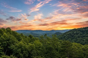 A mountainous landscape with dense forest. - Near Dollywood + Resort Amenities Included (Pigeon Forge)