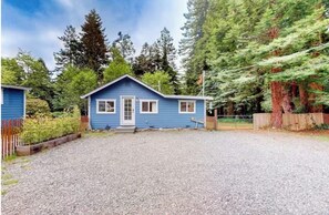Exterior - Cozy Cottage (Trinidad)