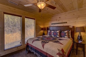 6 bedrooms, iron/ironing board, Internet, bed sheets