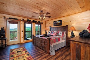 5 bedrooms, iron/ironing board, WiFi, bed sheets - Near Dollywood + Resort Amenities Included (Sevierville)