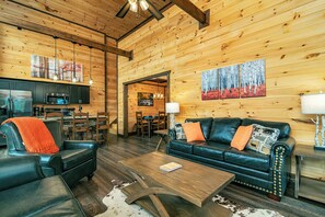Smart TV, fireplace - Luxury Cabin w/ All-Inclusive Resort Amenities (Sevierville)