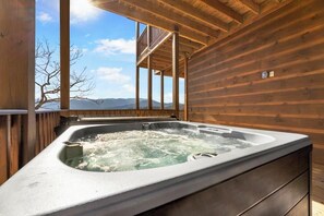 Bain à remous extérieur