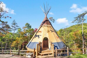 Exterior - Flyin' Horse - all inclusive resort amenities! (Sevierville)