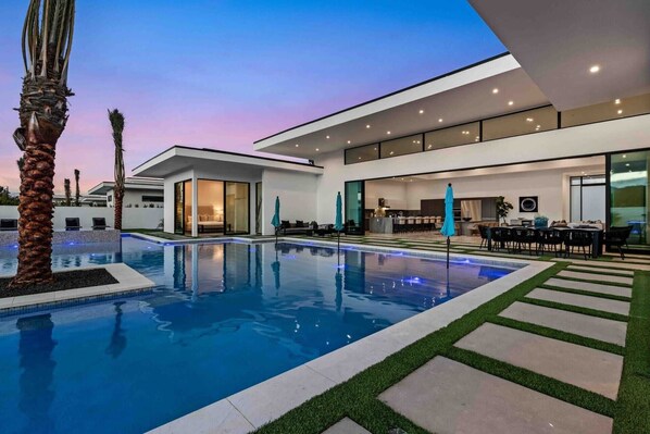 Villa (5 Bedrooms) | Fassade der Unterkunft