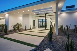 ヴィラ (Multiple Bedrooms) | 内装