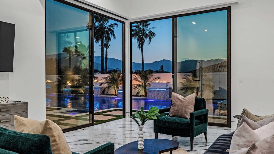 Indio Stay w/ Exclusive Amenities Pool, Hot Tub, Spa, Firepit Bravo Villa #16 by Avantstay