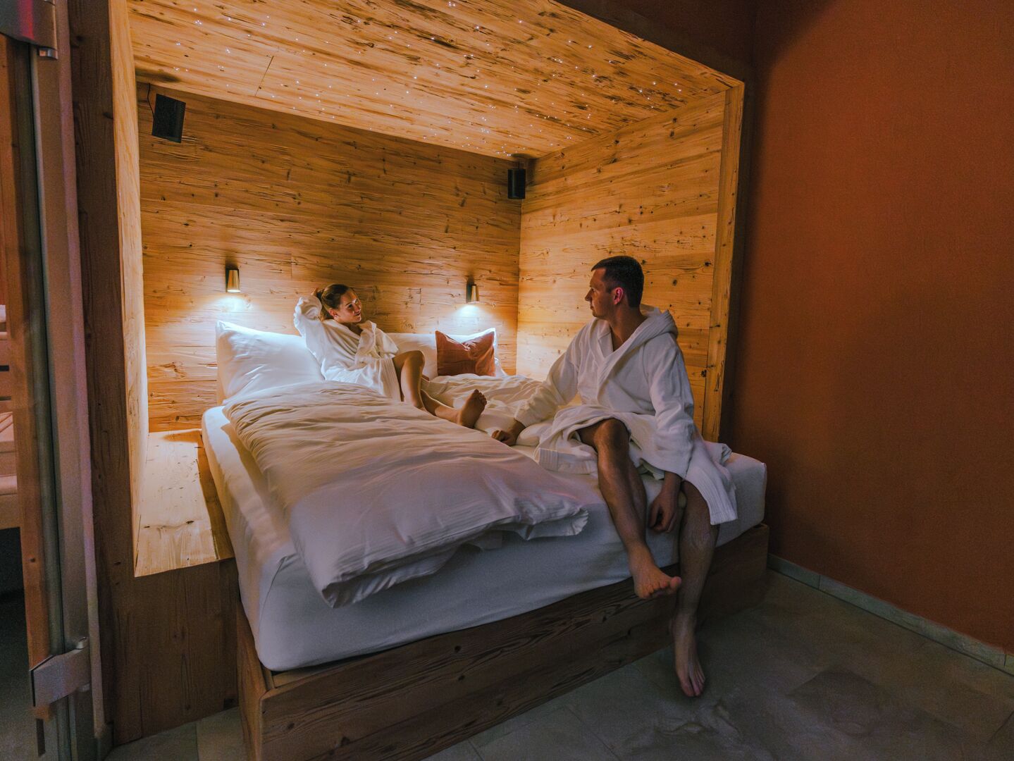 1 多间卧室、WiFi、床单