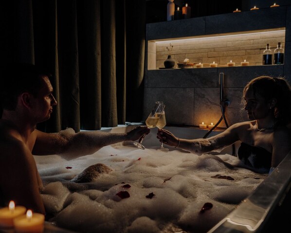 Spa - NEW! Private Spa-Suite in Luzern (Luzern)