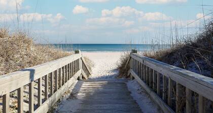 Ocean View-Steps to Beach-Sleeps 10-Prime Location