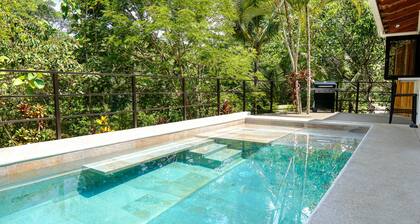 Selva Blanca, Jungle Retreat. Charming 4Bdr house with AC, WiFi & Private Pool