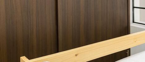1 bedroom, desk, free WiFi, bed sheets