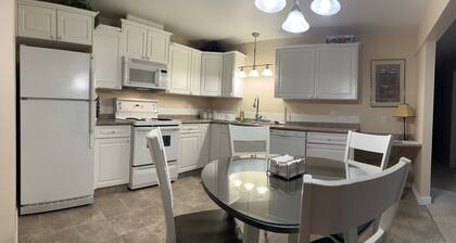 Jurassic Suites
3-bedroom house in Drumheller. Best location in town.