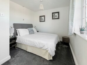 2 chambres, Wi-Fi gratuit, draps fournis