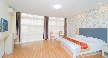 Pod Inn Hotel (Shanghai Jinshan Bailian City Beach)