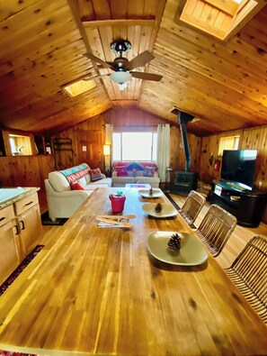 Smart TV, chimenea