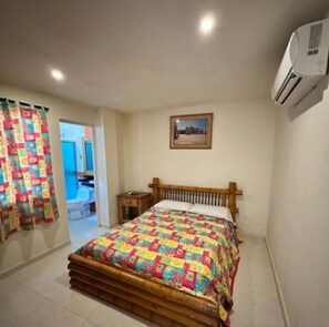 Standard Double Room | Free WiFi