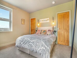 5 Schlafzimmer, kostenloses WLAN, Bettwäsche