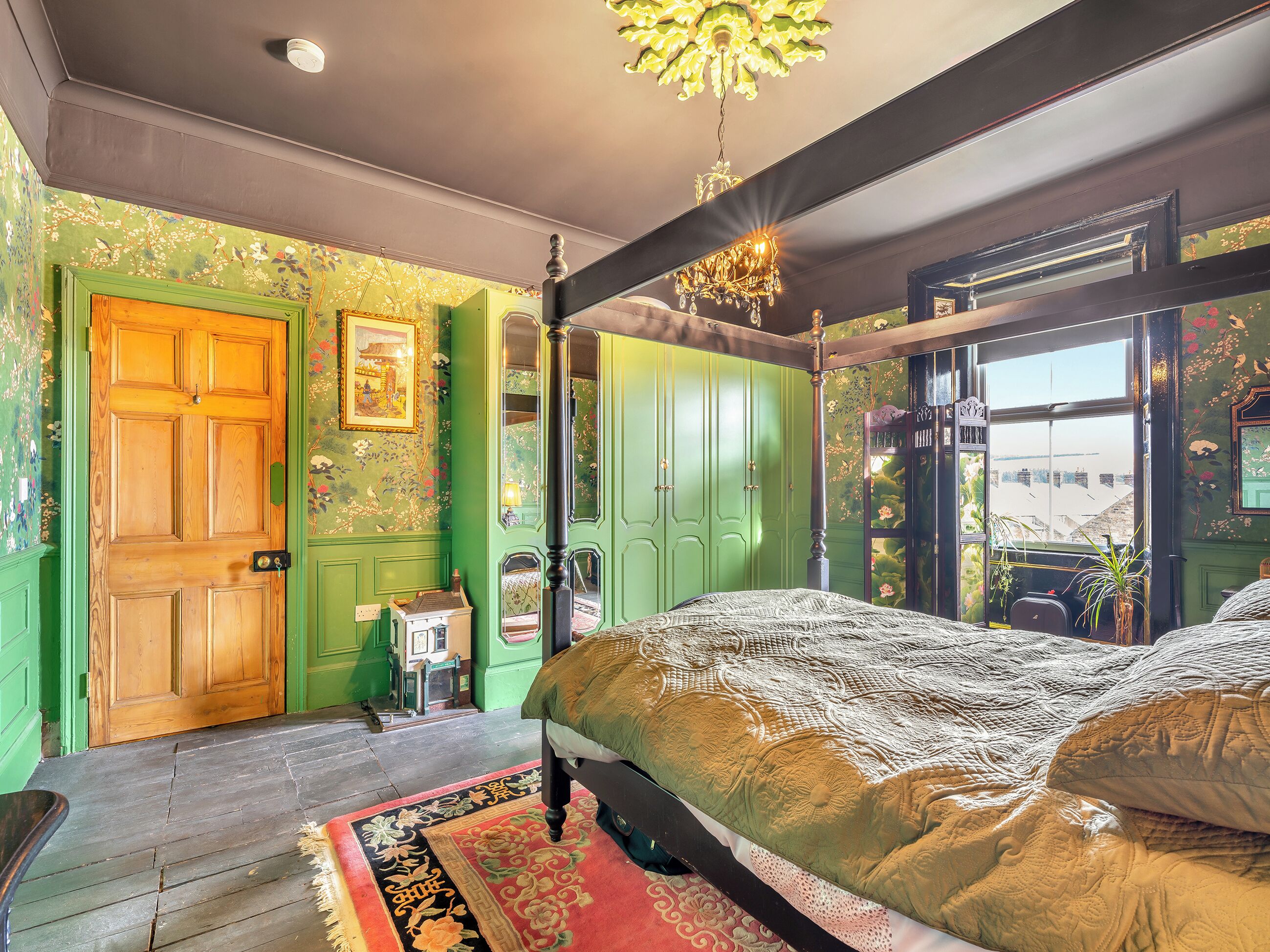 5 habitaciones, wifi gratis y ropa de cama 