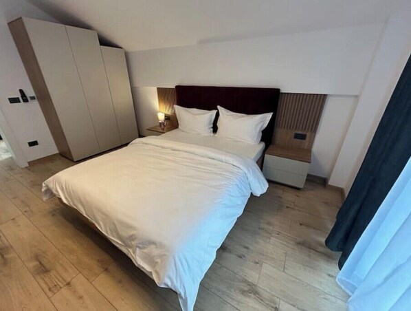 1 bedroom, iron/ironing board, WiFi