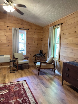 Garden Studio A | Living area