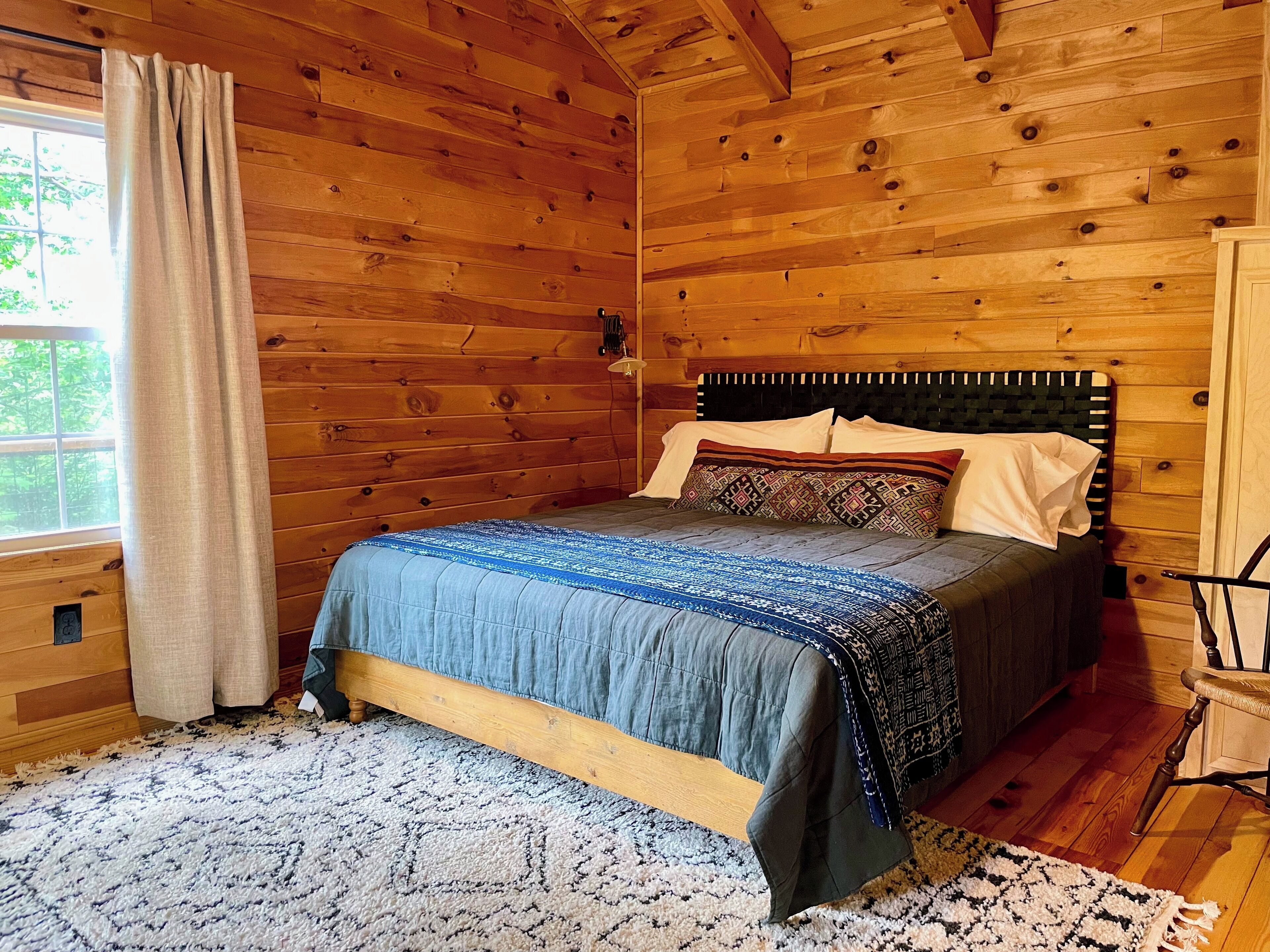 The Perch | Individually decorated, individually furnished, free WiFi, bed sheets