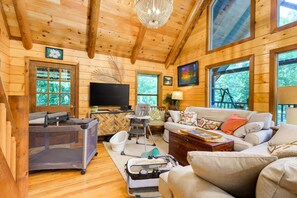 Smart TV, videojuegos, reproductor de DVD y libros 