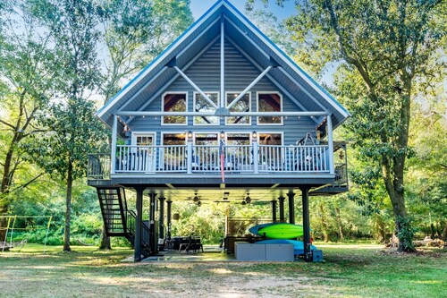 ❤️ River fun, log cabin, family / couples retreat!