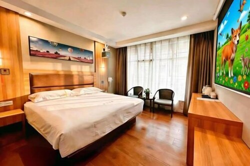 Tianmei Hotel (Zunyi club site)