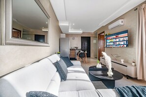 Living area - Elegant apartment in the heart of Guéliz and Hivernage (Marrakesh)