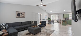 Spacious 3BR Home in Prime Location – Private Heated Pool & Hot Tub