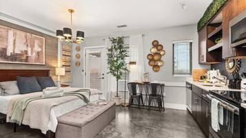 1 bedroom, iron/ironing board, WiFi, bed sheets