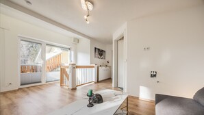 Uklassifisert bilde, 2 av 12, knapp