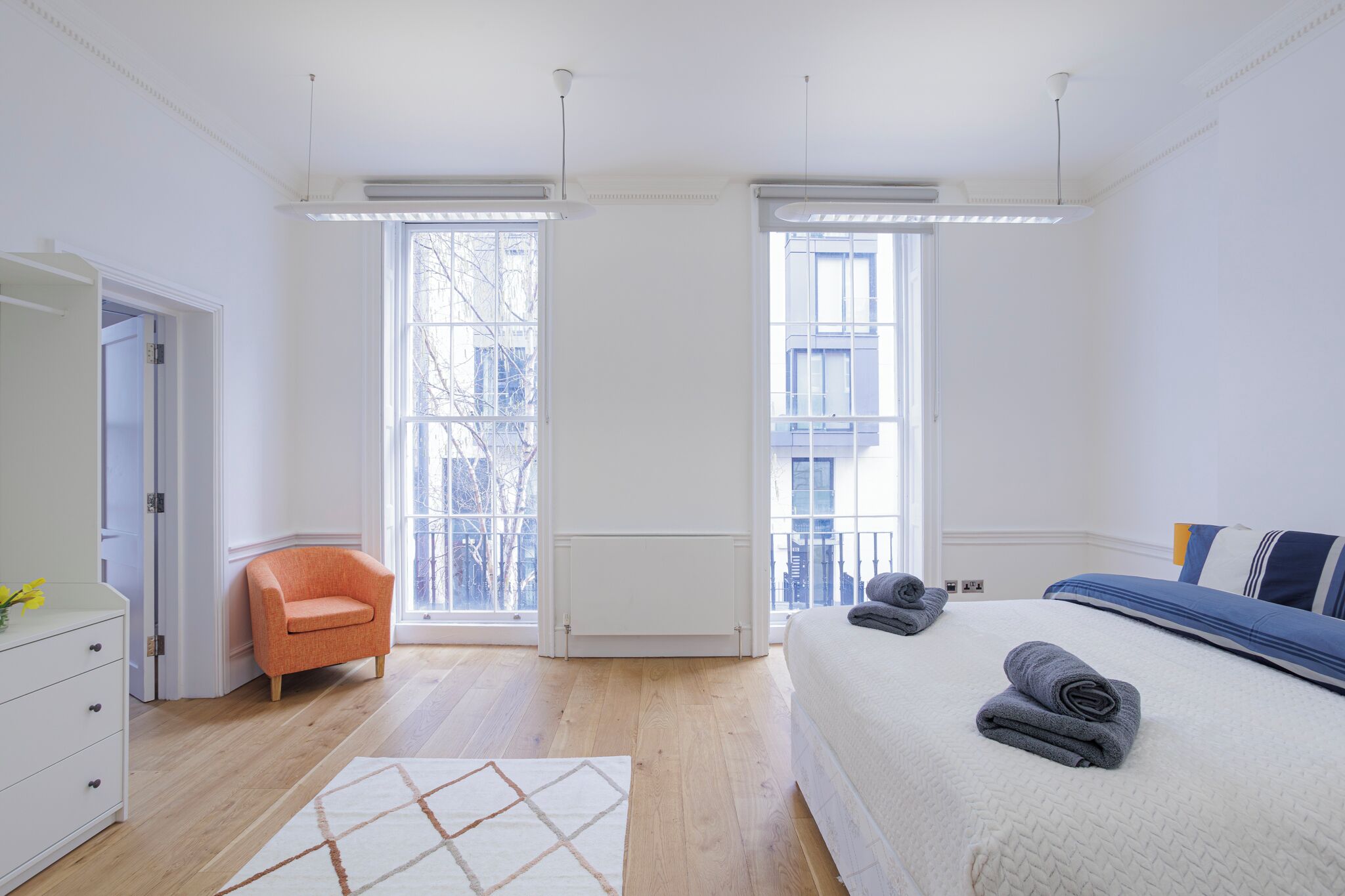 1 chambre, fer et planche à repasser, lit parapluie, Wi-Fi gratuit