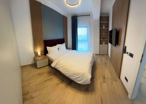 1 bedroom, iron/ironing board, WiFi