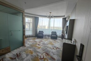 Room - Korla Yalu Business Hotel (Korla)