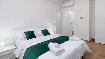 5 sovrum, vÀrdeförvaringsskÄp pÄ rummet, strykjÀrn/strykbrÀda och wi-fi