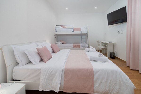 1 chambre, coffre-fort, fer et planche à repasser, Wi-Fi