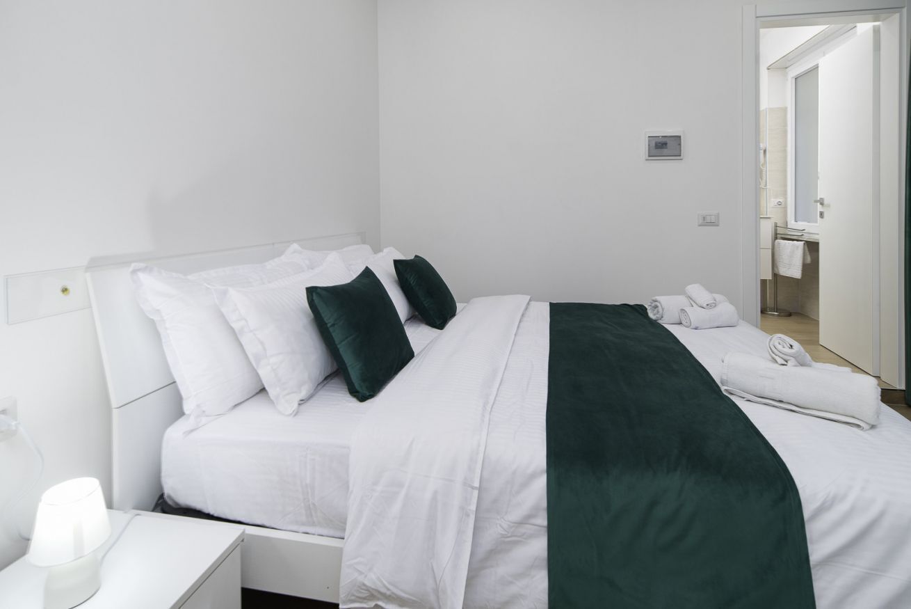 1 quarto, cofres nos quartos, ferros/tábuas de passar roupa, Wi-Fi