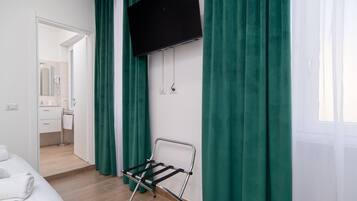 1 chambre, coffre-fort, fer et planche à repasser, Wi-Fi