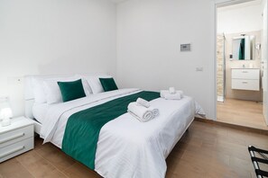 Unclassified image, 5 of 54, button