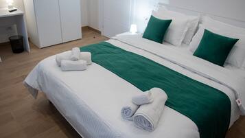 1 Schlafzimmer, Zimmersafe, Bügeleisen/Bügelbrett, WLAN