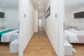 1 slaapkamer, een strijkplank/strijkijzer, wifi, beddengoed