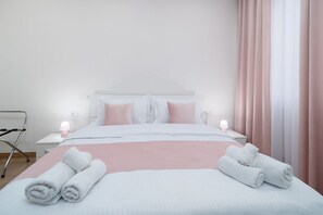 Unclassified image, 4 of 54, button - Lovely Rooms - Room 5 by Rentbeat (Civitavecchia)